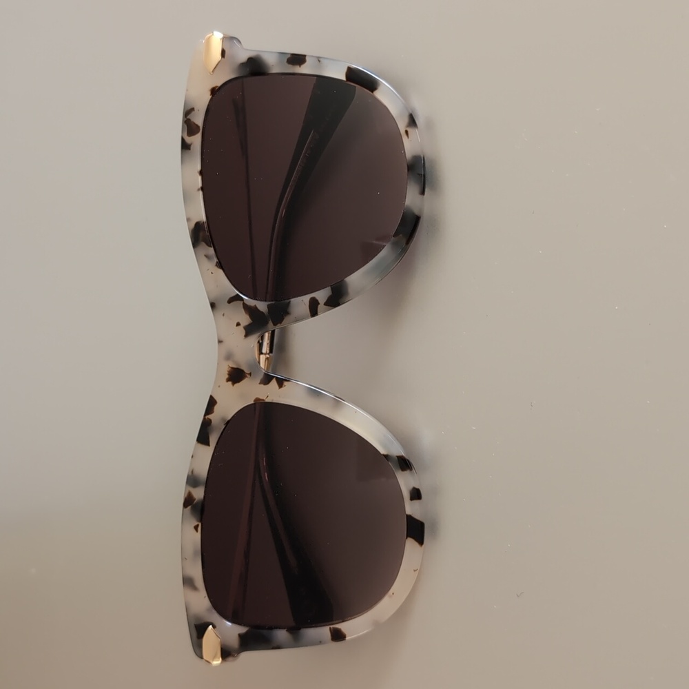 Krewe sunglasses Simone Oyster Black 24k Plated, Like New No Box - Picture 6 of 6